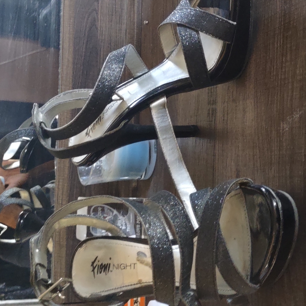 Ladies heels